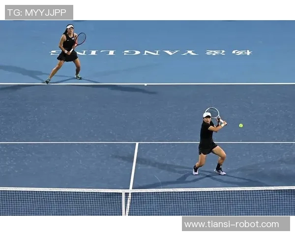 广州网球队与重庆网球队赛后分析：比赛节奏与战术对比探讨